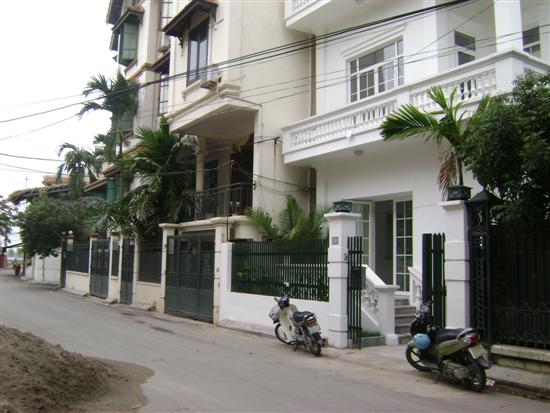 Kinh nghiệm thuê nhà nguyên căn làm văn phòng hạn chế rủi ro